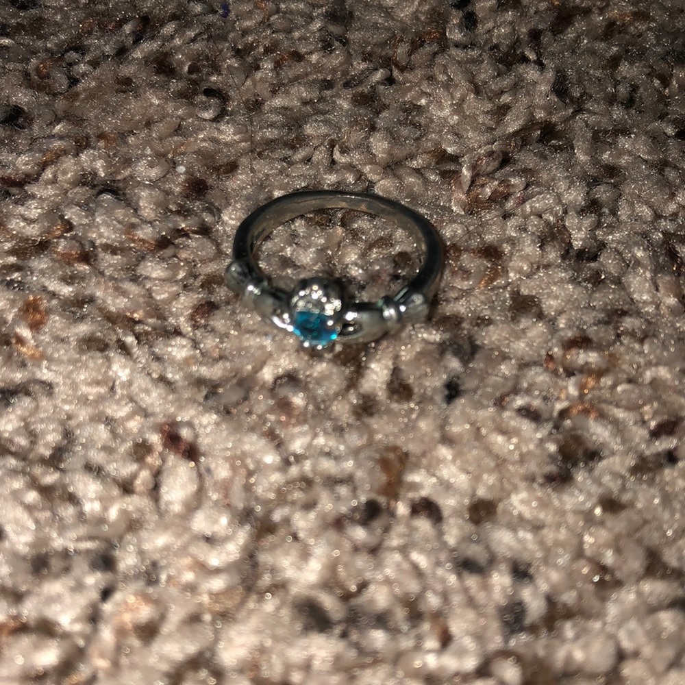 A blue Irish ring